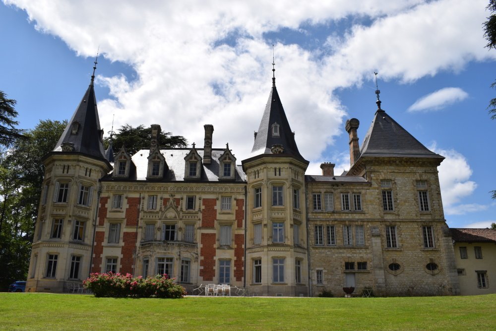 Chateau de Varambon